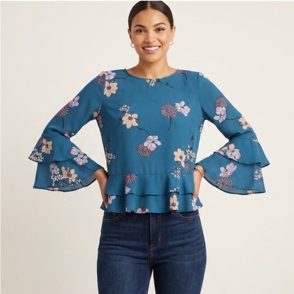 a.n.a Blue Floral Women's Blouse Medium